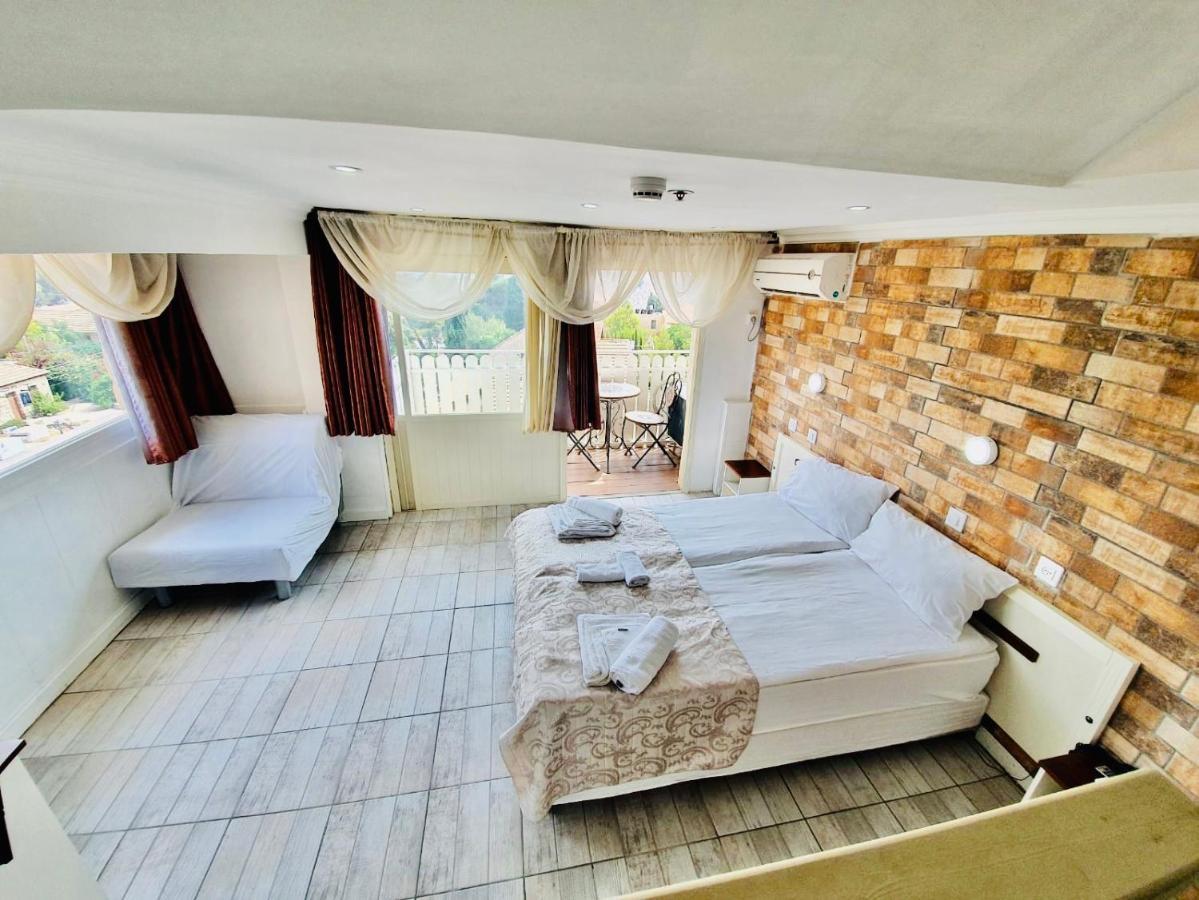 Alaska Inn Hotel Метула Екстериор снимка