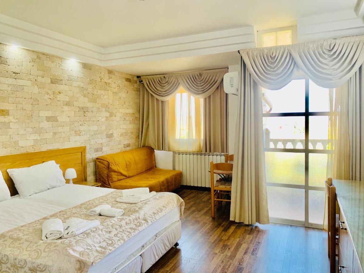 Alaska Inn Hotel Метула Екстериор снимка