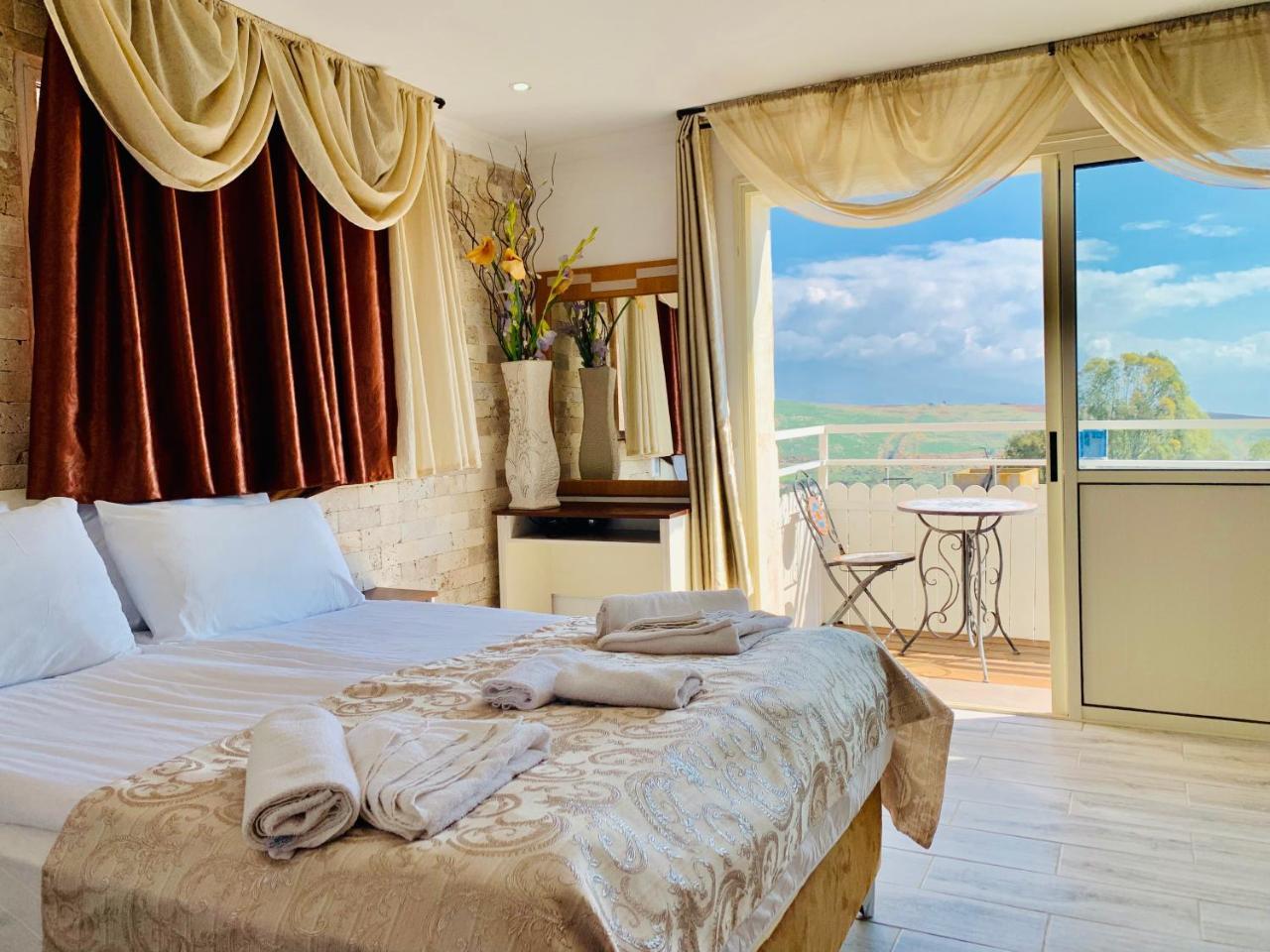 Alaska Inn Hotel Метула Екстериор снимка