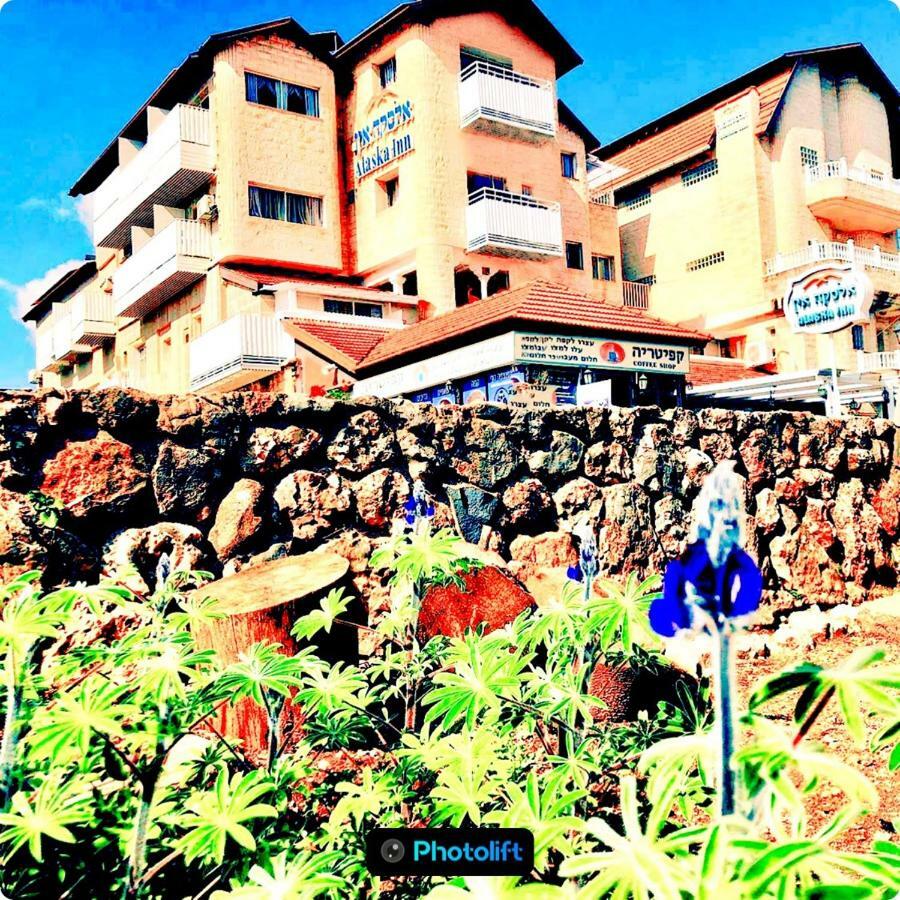 Alaska Inn Hotel Метула Екстериор снимка